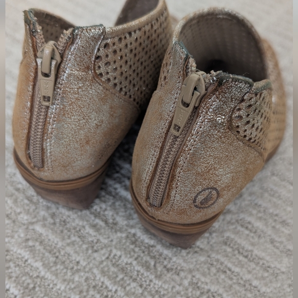 Casta Leather Metallic Perforated Western Ankle Boots Size EU38 - Picture 5 of 8